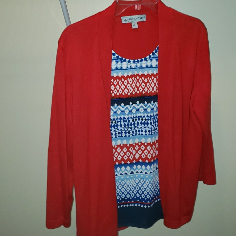 Sweater set, one piece.